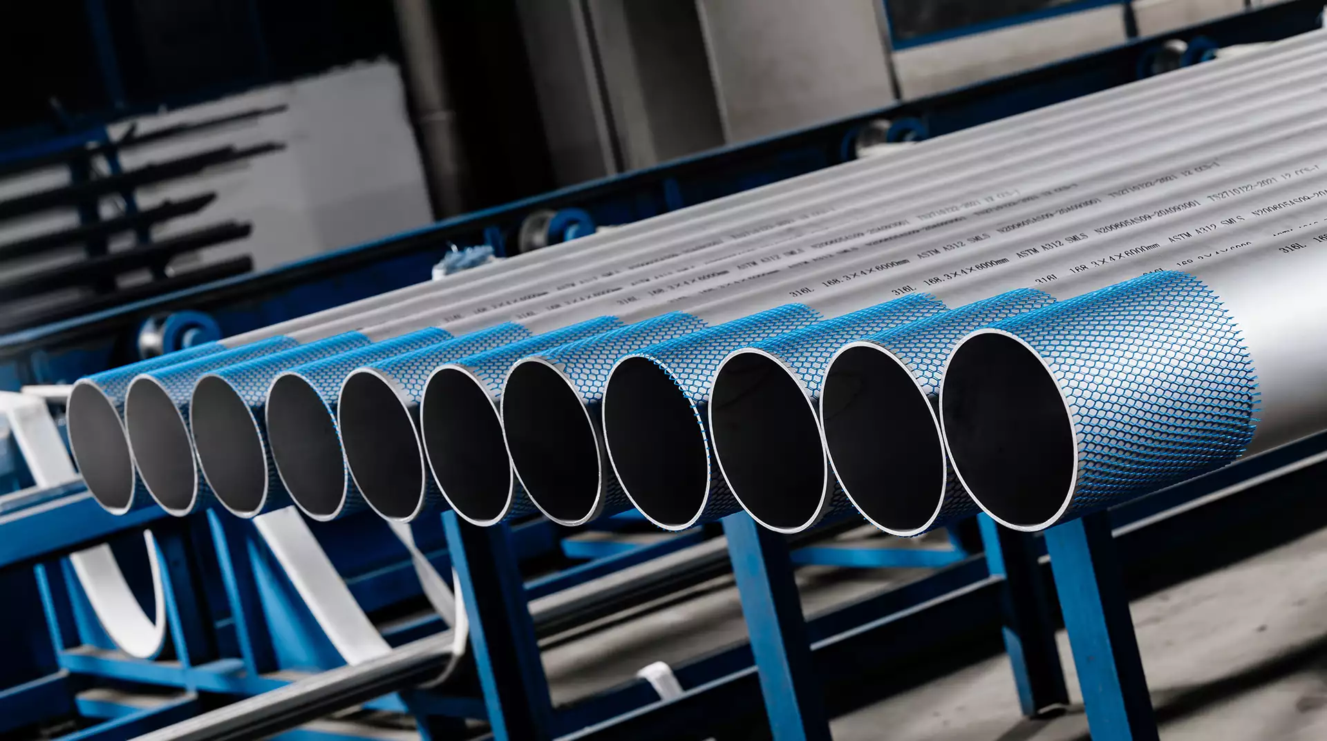 Seamless Stainless Steel Pipes for Oil and Gas Industry