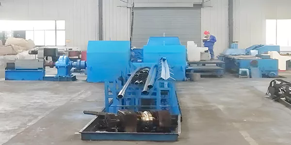 Cold rolling workshop for seamless steel pipes enhancing surface finish and precision