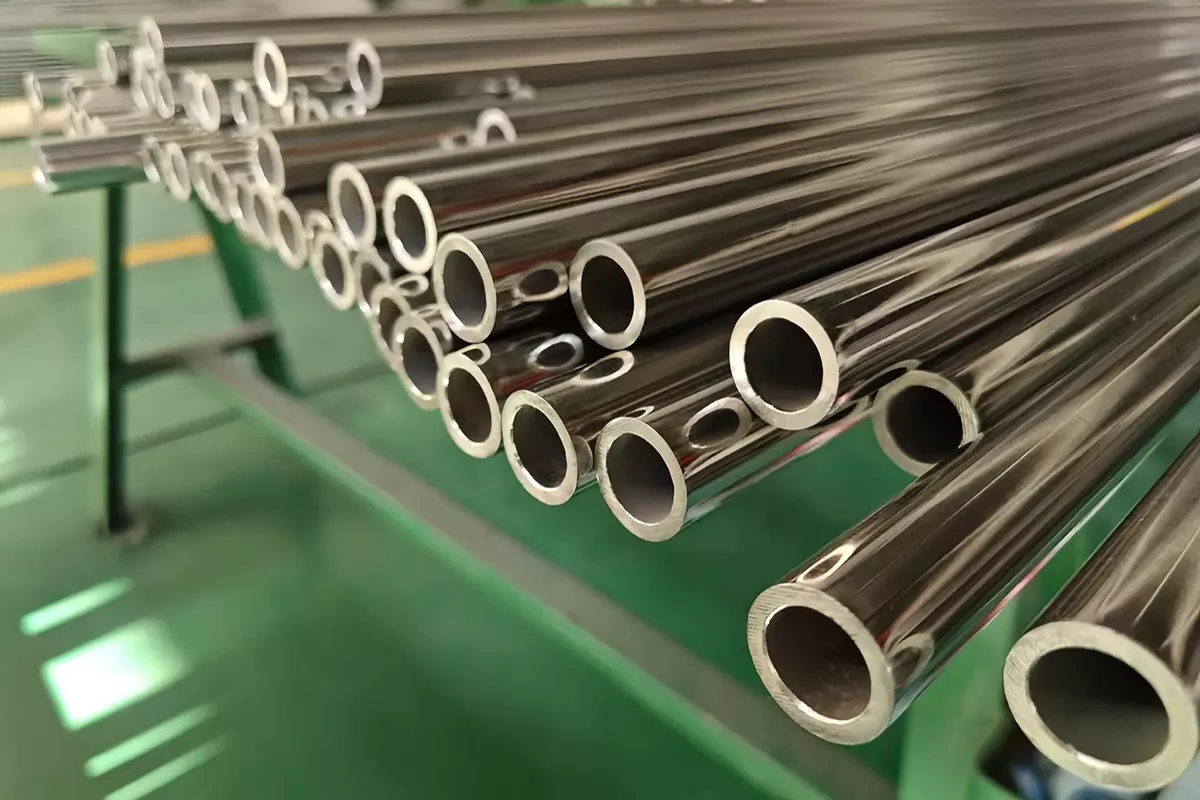 ASTM A312 / ASME SA312 TP304 Pipes & Tubes